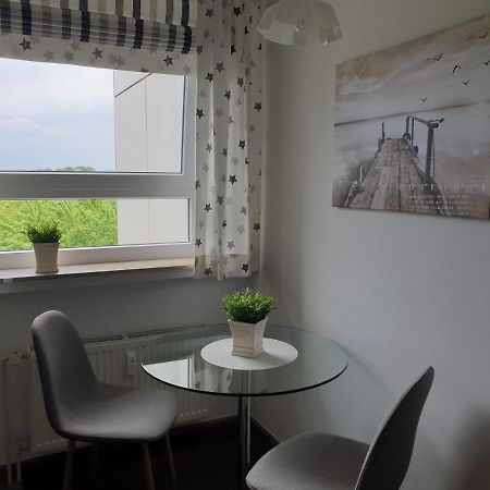 191 Ferienwohnung Deichbruecke Wilhelmshaven Esterno foto